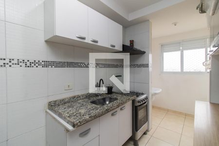 Sala/Cozinha de apartamento para alugar com 2 quartos, 39m² em Vila Nhocune, São Paulo