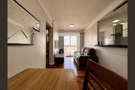 Sala de apartamento à venda com 2 quartos, 50m² em Utinga, Santo André