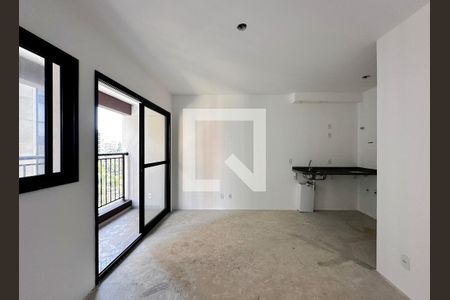 Quarto de kitnet/studio à venda com 0 quarto, 24m² em Campo Belo, São Paulo