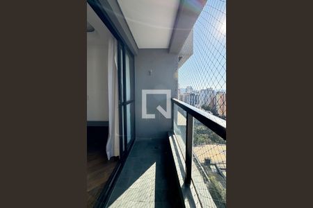 Sacada de apartamento à venda com 3 quartos, 98m² em Alphaville, Barueri