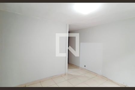 sala de apartamento para alugar com 2 quartos, 43m² em Taquara, Rio de Janeiro