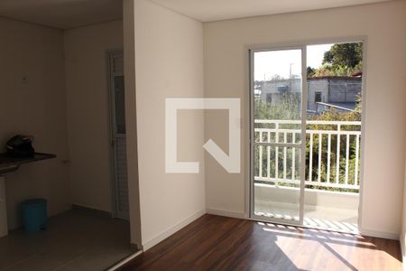 Sala de apartamento para alugar com 2 quartos, 46m² em Jardim Pioneira, Cotia