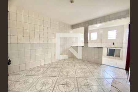 Sala de casa para alugar com 2 quartos, 70m² em Saúde, Salvador