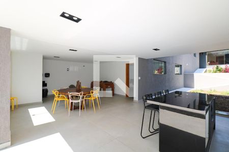 Casa à venda com 474m², 4 quartos e 4 vagas Casa à venda com 474m², 4 quartos e 4 vagasÁrea Gourmet