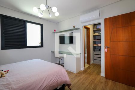 Casa à venda com 474m², 4 quartos e 4 vagas Casa à venda com 474m², 4 quartos e 4 vagasSuíte 1