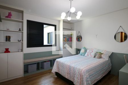 Casa à venda com 474m², 4 quartos e 4 vagas Casa à venda com 474m², 4 quartos e 4 vagasSuíte 2