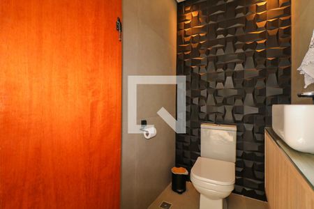 Casa à venda com 474m², 4 quartos e 4 vagas Casa à venda com 474m², 4 quartos e 4 vagasLavabo