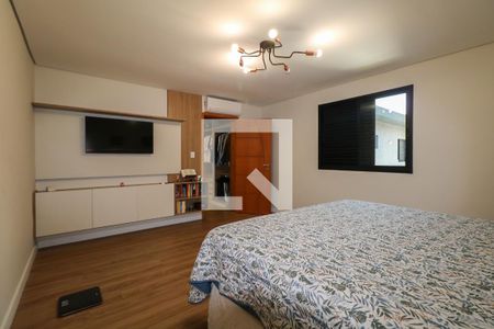 Casa à venda com 474m², 4 quartos e 4 vagas Casa à venda com 474m², 4 quartos e 4 vagasSuíte 3