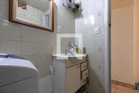 banheiro social de apartamento à venda com 1 quarto, 36m² em Liberdade, São Paulo