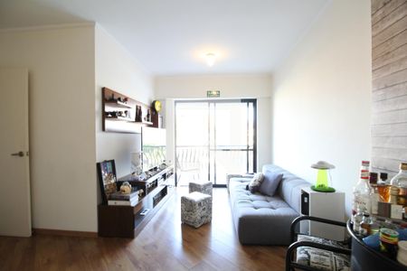 Sala de apartamento à venda com 3 quartos, 85m² em Vila Sonia, São Paulo