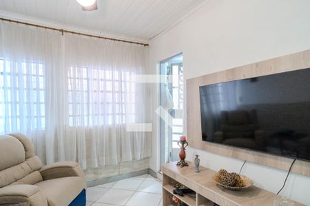 Sala 2 de casa para alugar com 2 quartos, 200m² em Nonoai, Porto Alegre