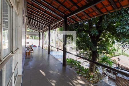 Varanda da sala 2 de casa à venda com 4 quartos, 1062m² em Pampulha, Belo Horizonte