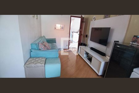 Sala de apartamento à venda com 2 quartos, 57m² em Parque Pinheiros, Taboão da Serra