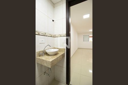 Lavabo de casa para alugar com 2 quartos, 125m² em Cidade Industrial de Curitiba, Curitiba