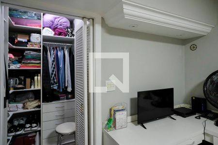 Closet quarto 1 de apartamento à venda com 2 quartos, 70m² em Rudge Ramos, São Bernardo do Campo