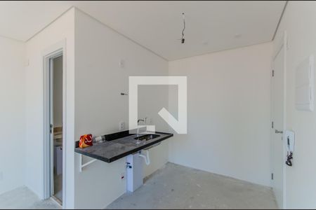 Cozinha de kitnet/studio à venda com 1 quarto, 24m² em Vila Dom Pedro I, São Paulo