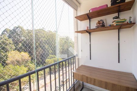 varanda de apartamento à venda com 2 quartos, 53m² em Umuarama, Osasco