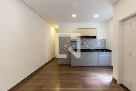 Sala de casa para alugar com 2 quartos, 80m² em Perdizes, São Paulo