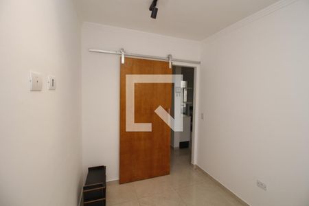 Quarto 1 de apartamento para alugar com 2 quartos, 37m² em Penha de França, São Paulo