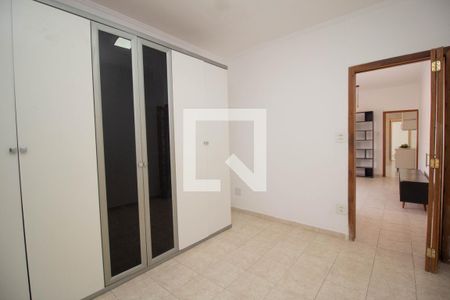 Quarto 1 de casa à venda com 2 quartos, 196m² em Vila Palmeiras, São Paulo