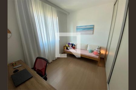 Apartamento à venda com 3 quartos, 165m² em Barreiro, Belo Horizonte