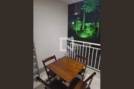 Apartamento à venda com 3 quartos, 75m² em Vila Paulo Silas, São Paulo