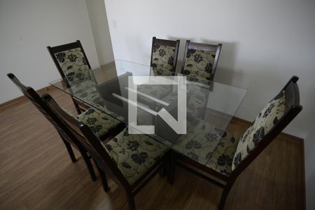 Sala de apartamento para alugar com 3 quartos, 72m² em Vila Firmiano Pinto, São Paulo