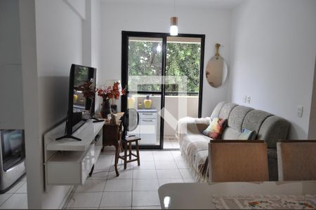 Sala de apartamento para alugar com 2 quartos, 53m² em Del Castilho, Rio de Janeiro