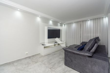 Sala de casa à venda com 4 quartos, 140m² em Conjunto Residencial Jardim Canaa, São Paulo