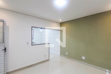 Sala de casa para alugar com 1 quarto, 70m² em Jardim Colorado, São Paulo