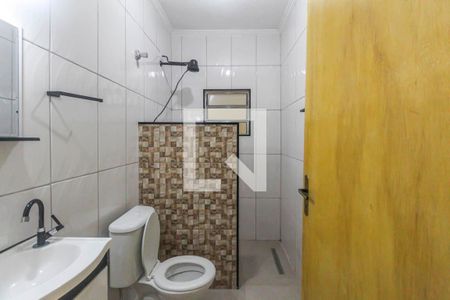 Banheiro de casa para alugar com 1 quarto, 70m² em Jardim Colorado, São Paulo