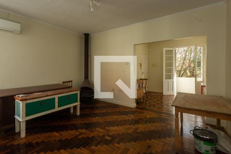 Sala de apartamento à venda com 3 quartos, 115m² em Petrópolis, Porto Alegre