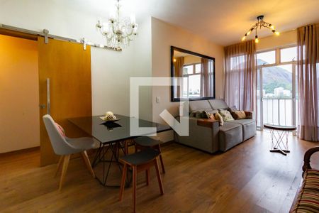 Sala de apartamento à venda com 3 quartos, 100m² em Lagoa, Rio de Janeiro