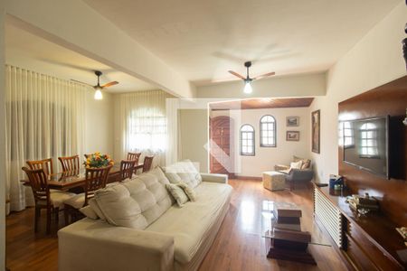 Sala de casa para alugar com 3 quartos, 156m² em Campo Grande, Rio de Janeiro