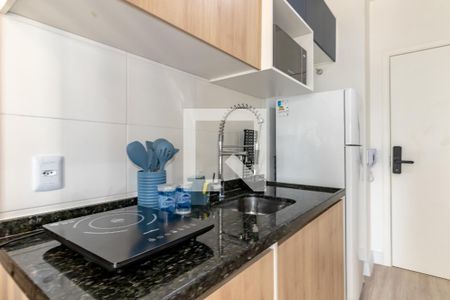 Cozinha de apartamento para alugar com 1 quarto, 25m² em Vila Olímpia, São Paulo