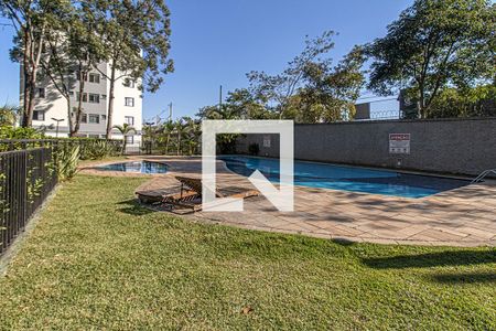 Apartamento à venda com 52m², 2 quartos e 1 vaga Apartamento à venda com 52m², 2 quartos e 1 vagaÁrea comum - Piscina