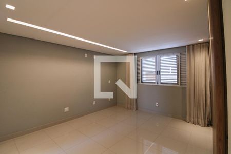 Suíte de apartamento para alugar com 4 quartos, 120m² em Itapoã, Belo Horizonte