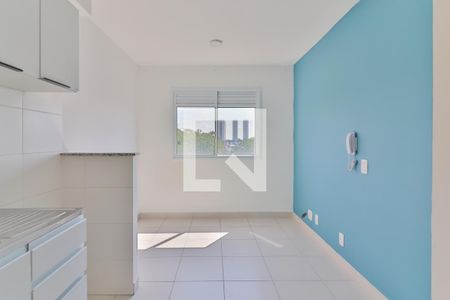 Sala / Cozinha / Lavanderia de apartamento à venda com 2 quartos, 40m² em Jardim Celeste, São Paulo