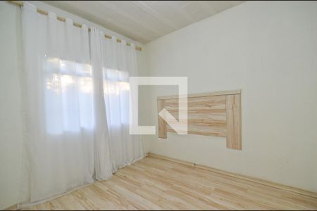 Quarto2 de casa à venda com 4 quartos, 360m² em Nova Floresta, Belo Horizonte