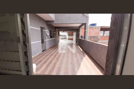 Porta balcão do quarto de casa para alugar com 1 quarto, 110m² em Conceição, Osasco