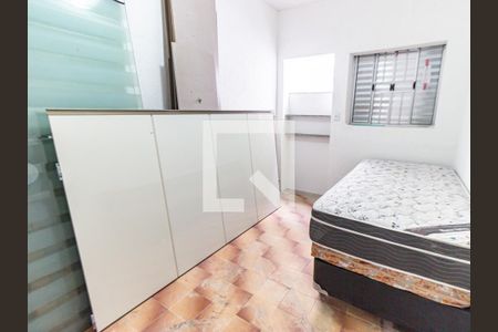 Quarto 2 de casa para alugar com 2 quartos, 120m² em Vila Oratório, São Paulo