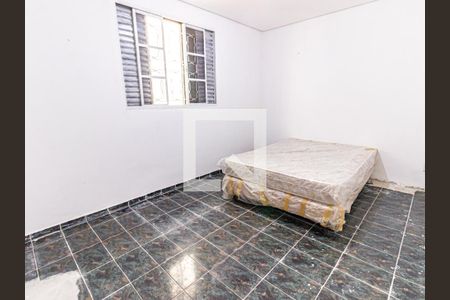 Quarto 1 de casa para alugar com 2 quartos, 120m² em Vila Oratório, São Paulo