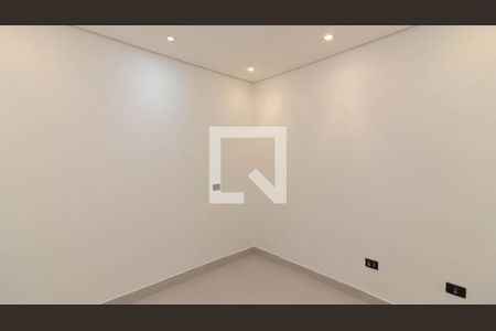 Quarto 1 de casa para alugar com 2 quartos, 65m² em Vila Buenos Aires, São Paulo