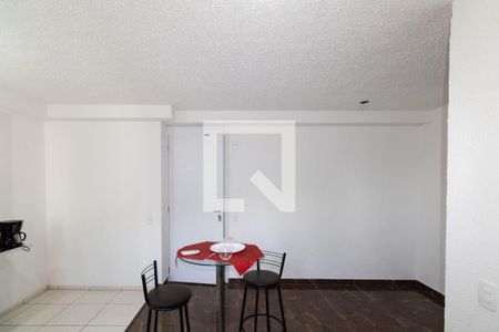 Sala de apartamento para alugar com 2 quartos, 45m² em Campo Grande, Rio de Janeiro