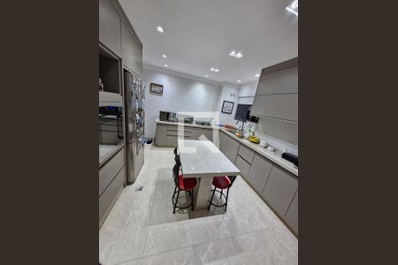 Cozinha de apartamento à venda com 4 quartos, 215m² em Loteamento Alphaville Campinas, Campinas