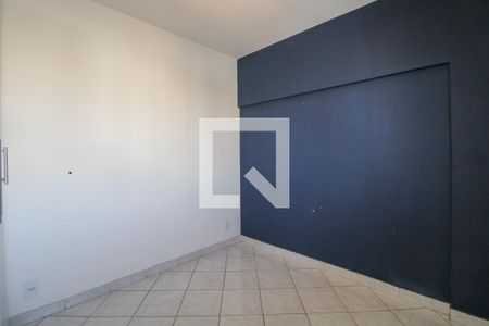 Quarto de apartamento à venda com 1 quarto, 30m² em Taquaral, Campinas