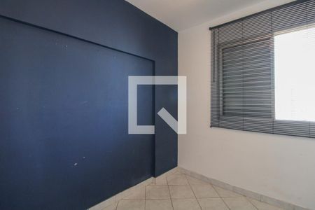 Quarto de apartamento à venda com 1 quarto, 30m² em Taquaral, Campinas