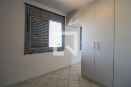 Quarto de apartamento à venda com 1 quarto, 30m² em Taquaral, Campinas