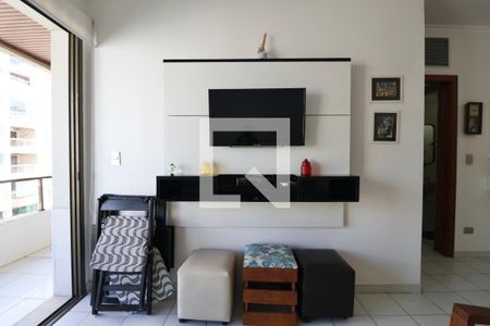 Sala de apartamento para alugar com 3 quartos, 110m² em Pitangueiras, Guarujá