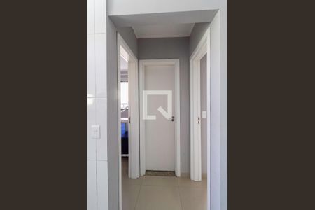 Corredor de apartamento à venda com 2 quartos, 54m² em Sapucaias Iii, Contagem